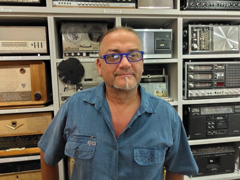 f7392b03-f377-4c11-8b38-d41af4dd6065