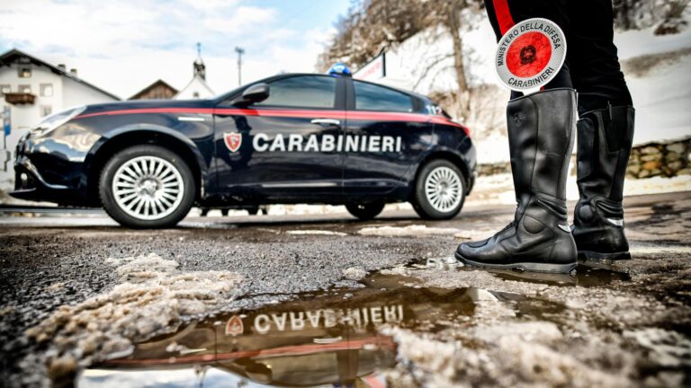 CARABINIERI CORTINA