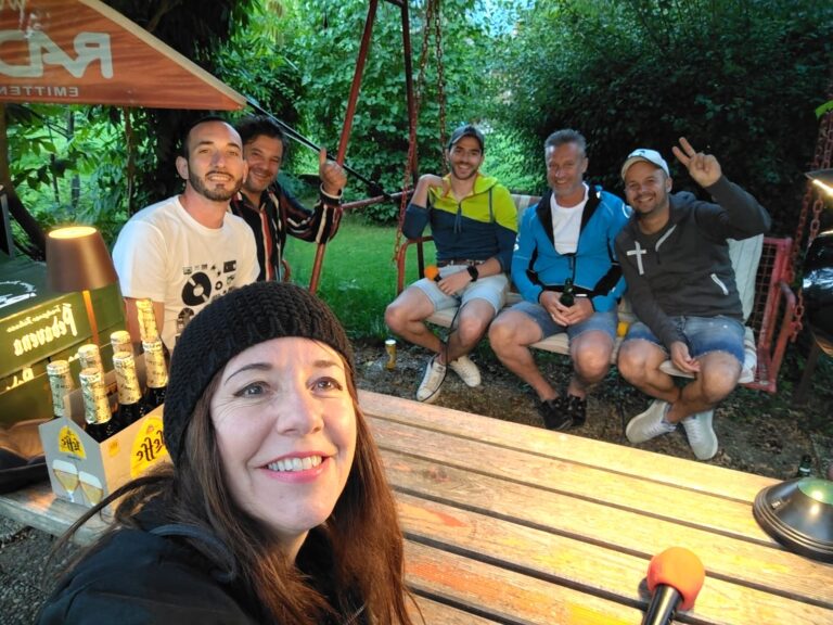 009b2f1a-7625-45ed-875d-fe15b3b0f776