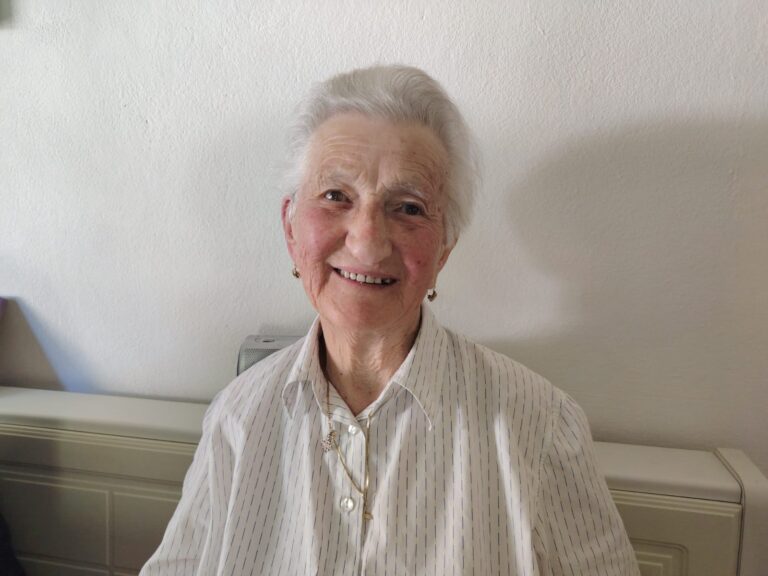 578e35df-3609-40c1-a4e0-f015e192ff98