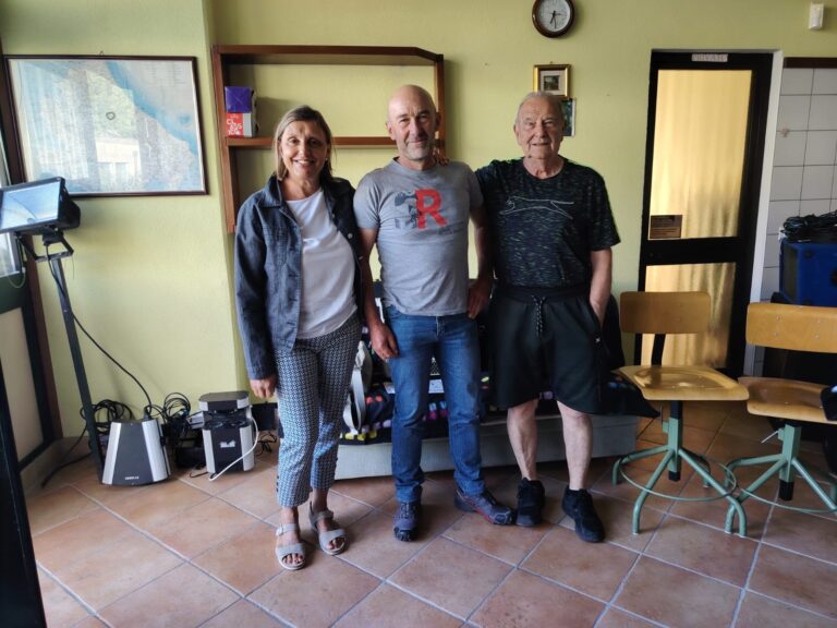 866568ee-910b-4916-8455-1a0804c00cb1