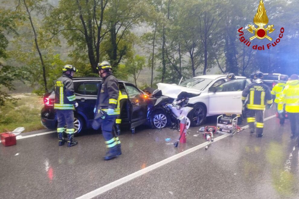 13b7b3f1-caae-484c-a0d8-0b7438900e9d