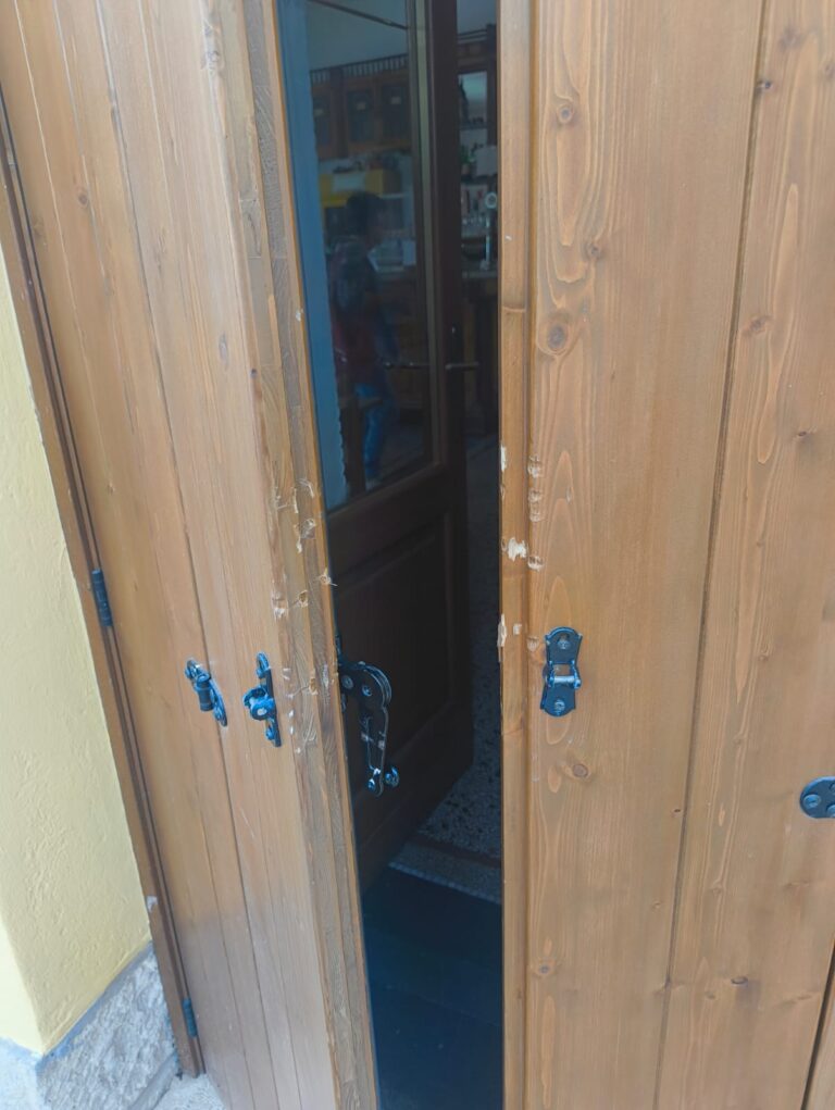 c1f55448-58ed-403a-bd7e-866476046045