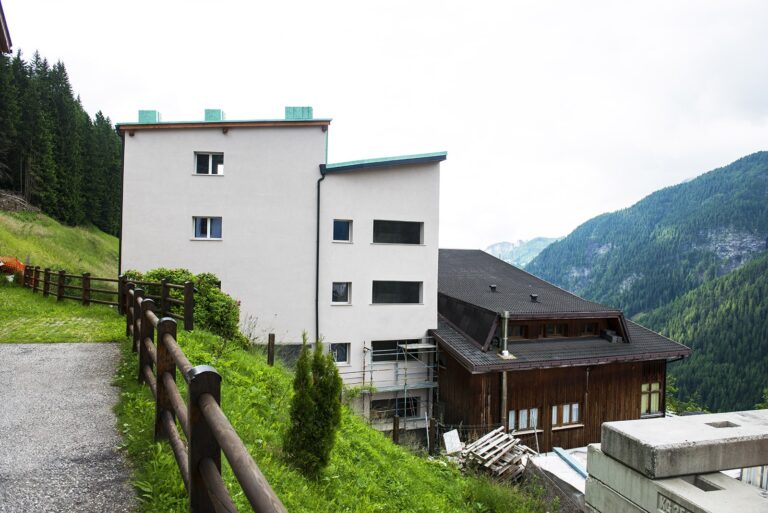 db0e9017-6a74-4497-a760-87f76010b720