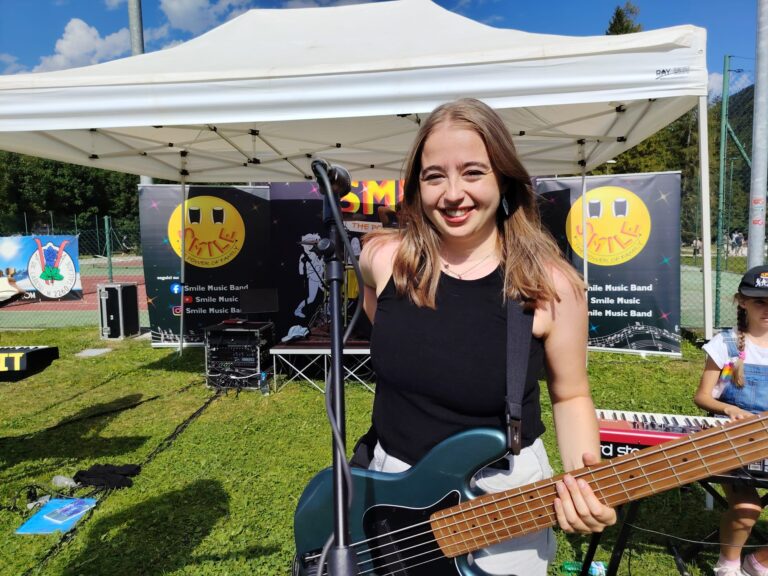 f1b8c729-e59a-4ea3-8bd7-8aa02ce977a8