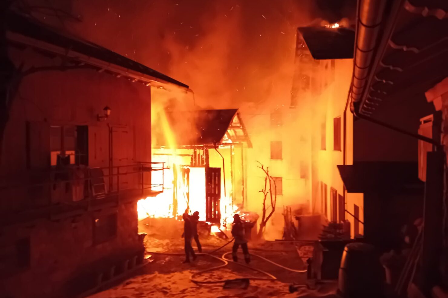 107a7440-cba5-4afd-aae3-fcee5413d028