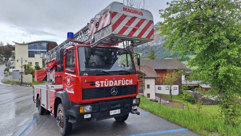 2815c66b-fd03-4a8e-b1dd-0a8c177b4def