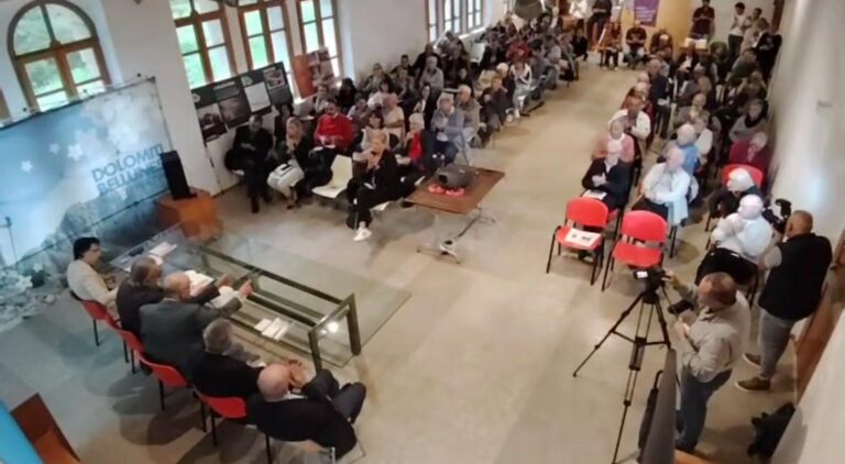 5e8dc40c-fa72-4ab7-bef9-c57d6eb23fad