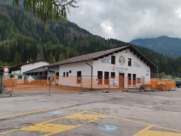 87fb1123-e922-4a0d-bee6-2f344094da06