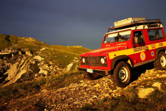 JEEP soccorso-alpino