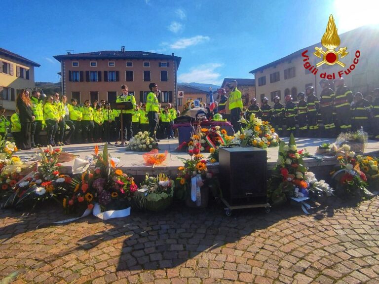 3ba30cae-e506-493c-bf93-025bf1a36583