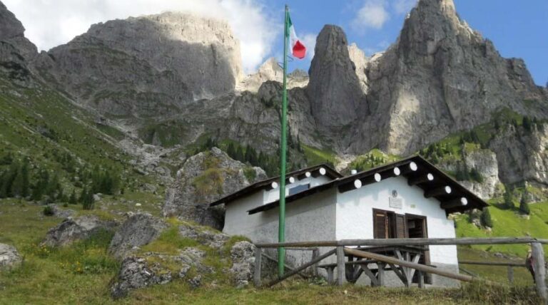 3fa438d6-4ef5-4dc8-98da-ac32e075d60b