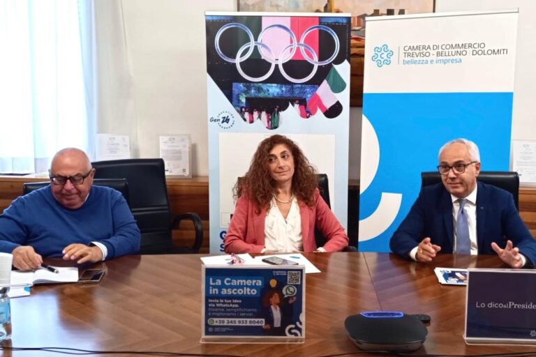 Foto-Conferenza-interventi