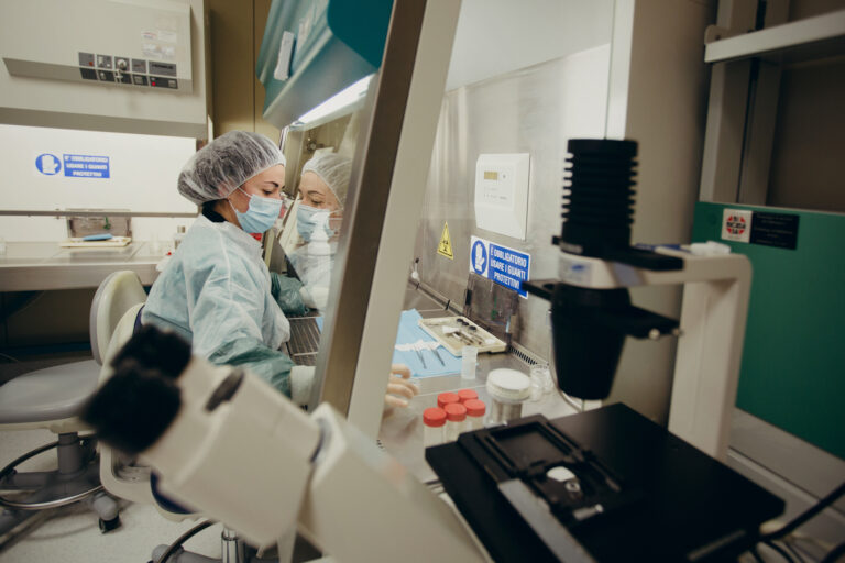Laboratori – Banca degli occhi-56