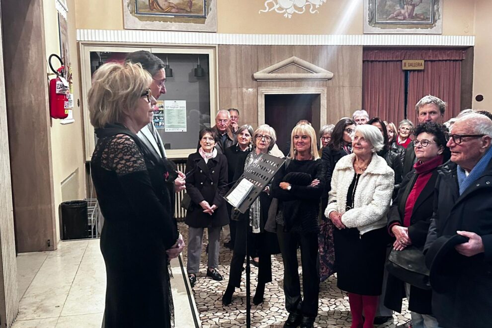 9f81c301-eb0a-47fc-b5a1-c870cab81f4b