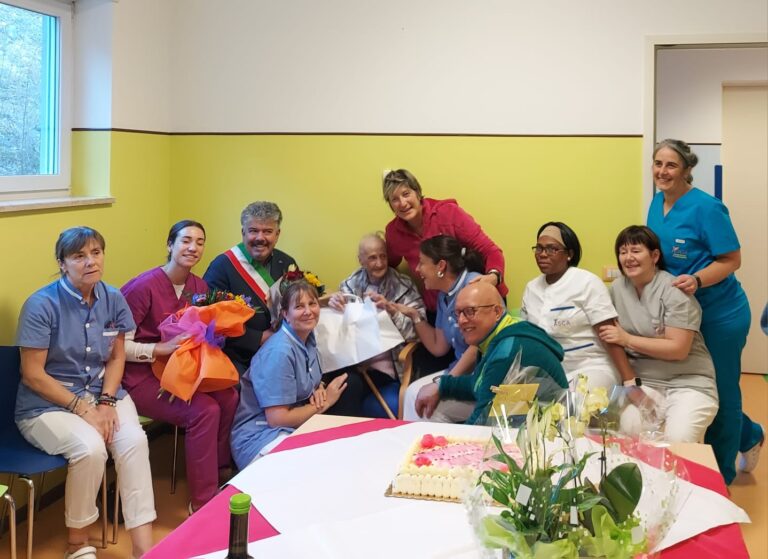 b74d7933-edf7-49ab-93d7-f79f9e929d8f