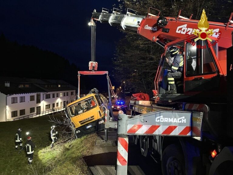 ddd57028-4ae8-4d85-806f-91041a379eaa