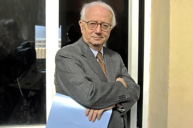 il-giornalista-enzo-biagi