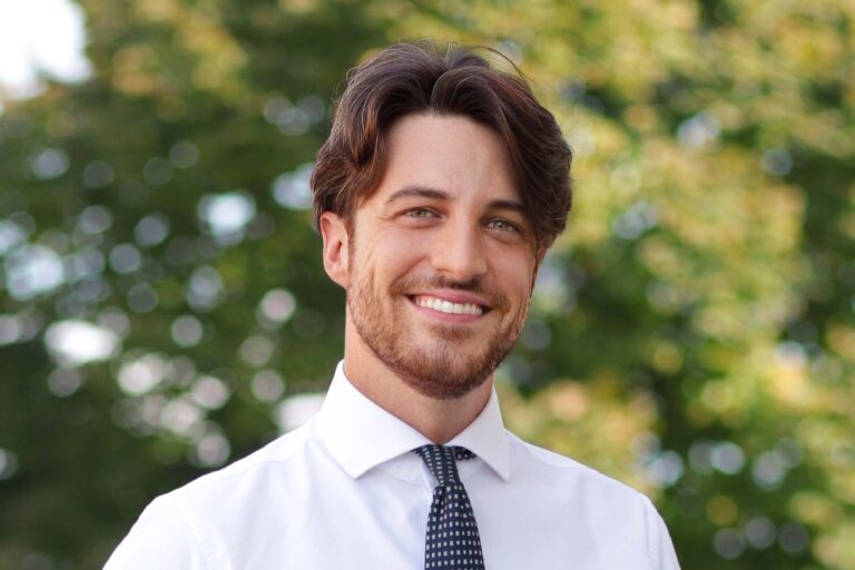 stefani-e1763134367584