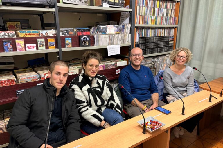 1c34cb4b-3125-436a-b177-595b6ed38478