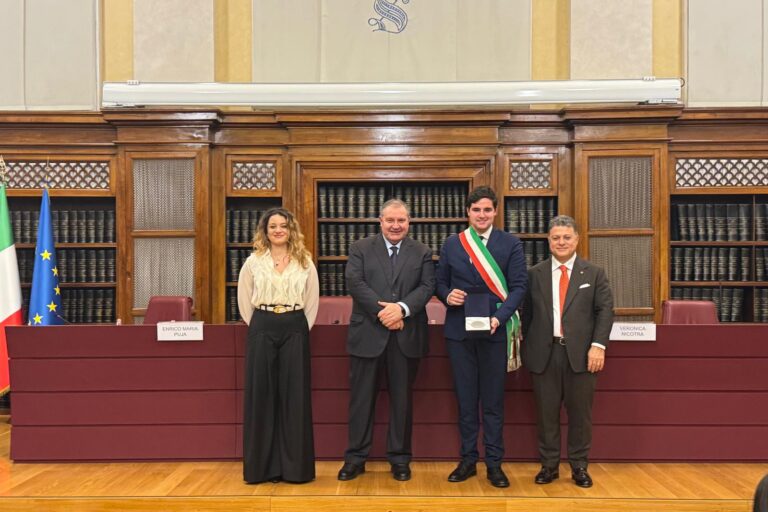 24aa3a47-9243-4b3f-9467-2a4e7b2555cb