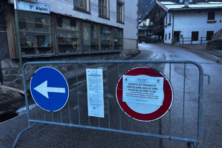 44d73b64-0231-43f2-af17-20a456700f7f