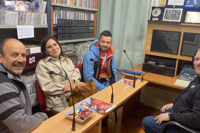 5a67ed97-301f-4561-b82f-1fee7950c255