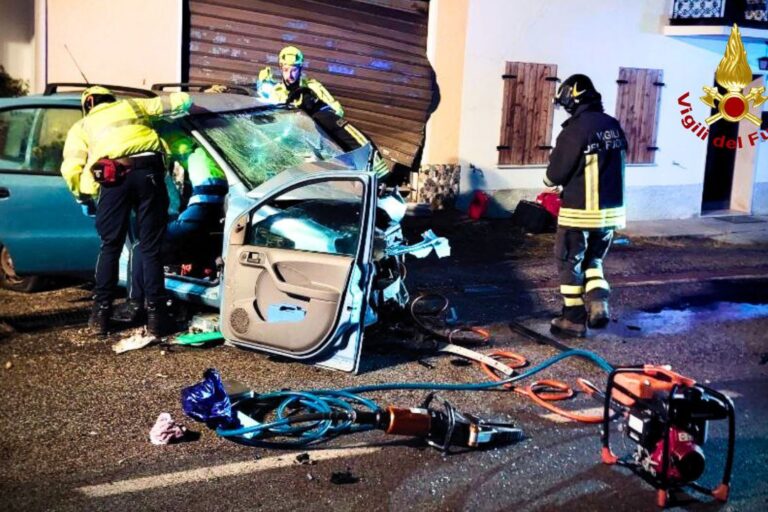 60b3c444-efbe-44e4-9cbd-7f7a1c3587b4