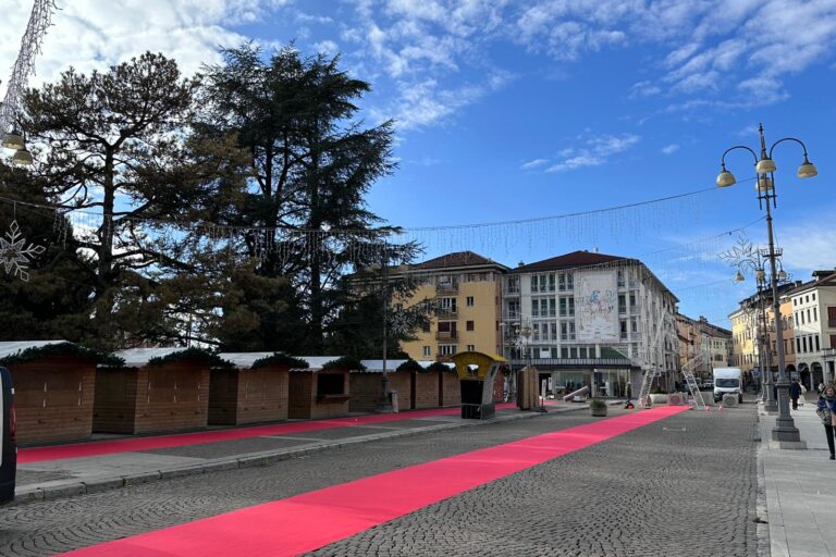 bca58596-54b7-438b-9f15-d21e35004aa1