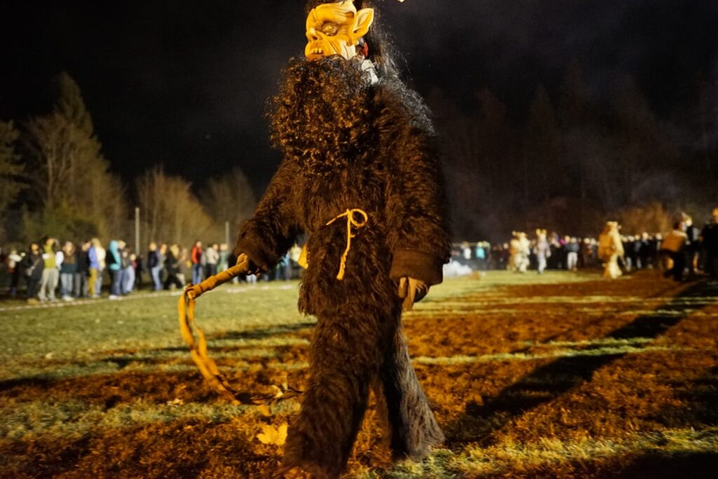 KRAMPUS.... A FRASSENE' AGORDINO - FOTO MANUEL CONEDERA -