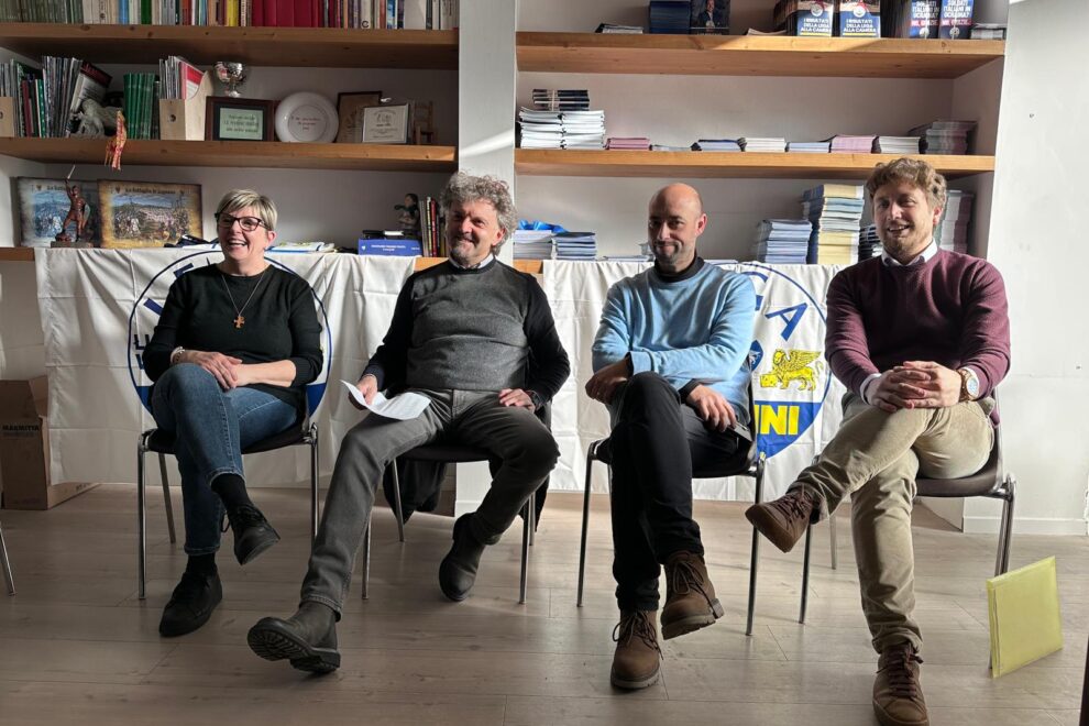 c69fe3c4-b0ef-4ff5-8e03-8b57a9893ed0