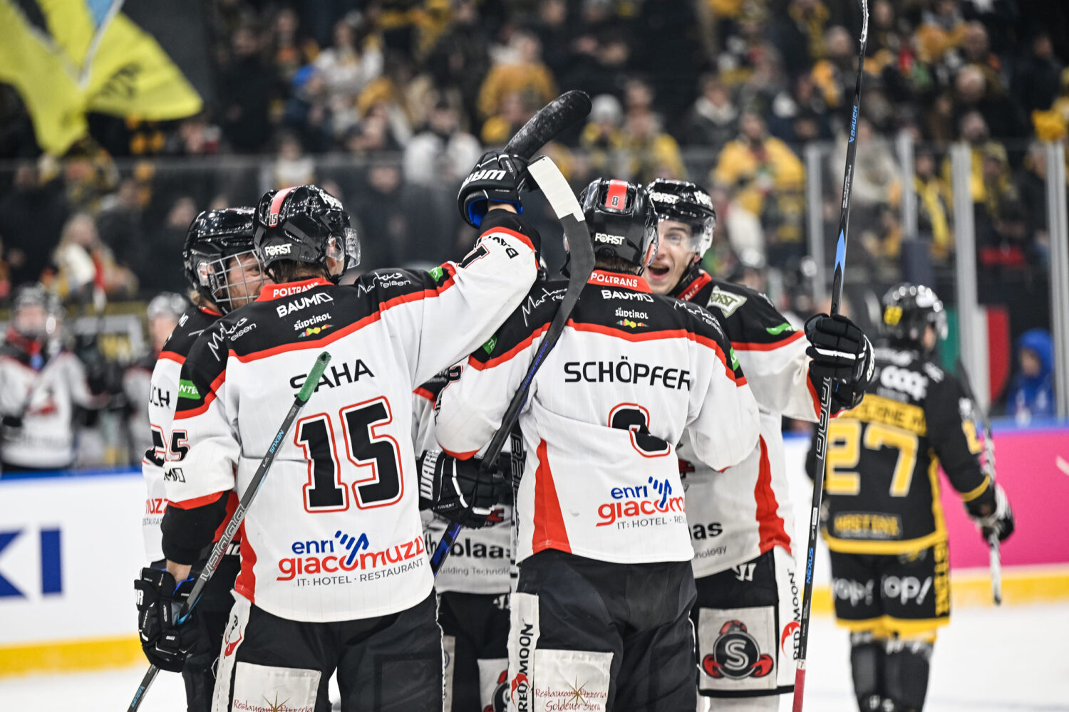 c8da6c1a-dab7-a9be-08c4-33b55349e156