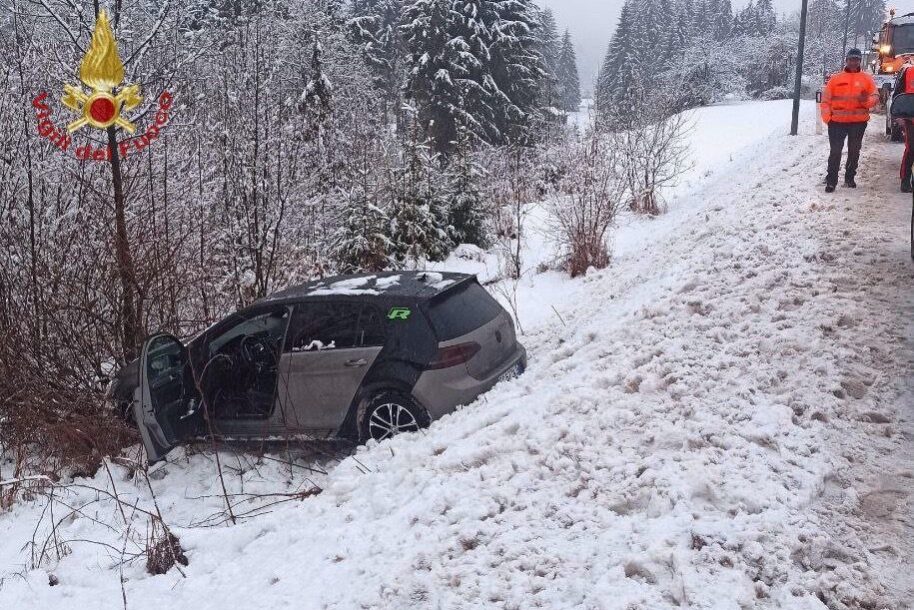 caa0d97a-e253-4a7a-84ac-8d8936ca98c4