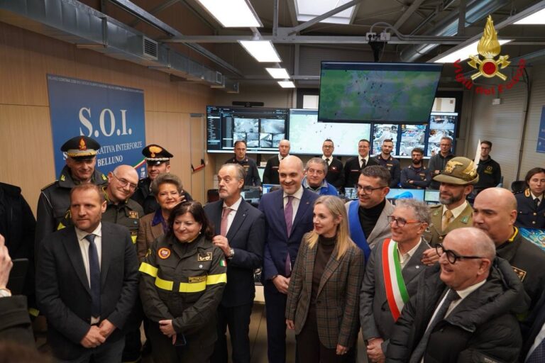 6f829e9f-eb18-4f41-a3c9-b6af4e3b10db