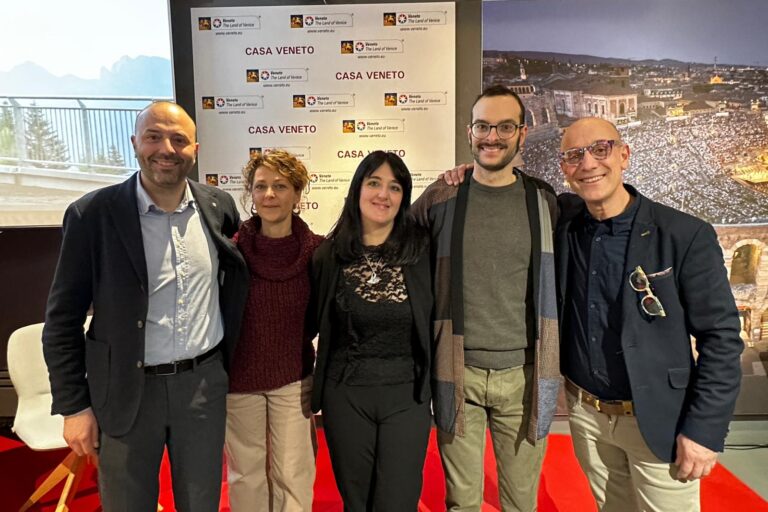 Il presidente Appia CNA Belluno Andrea Cerentin a sx con i rappresentanti delle realtà artigiane