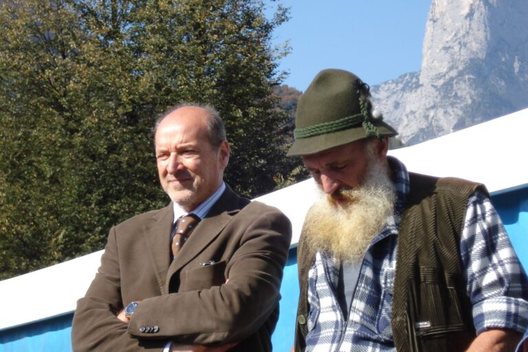 08e9fb55-623b-4bd0-8469-01b4a5affcd0