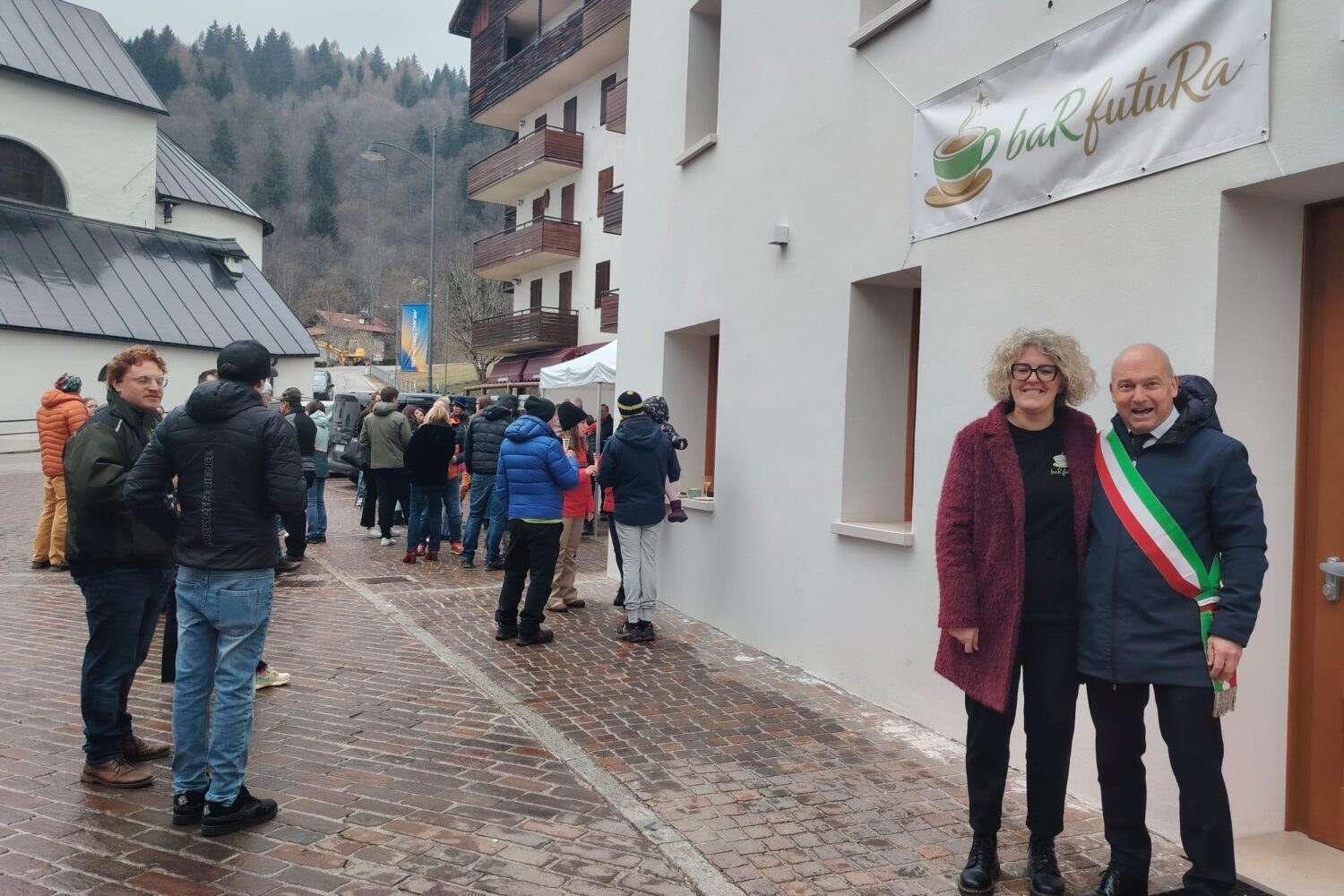 f55dd06b-1787-486a-a9f5-238d20fa2ec6